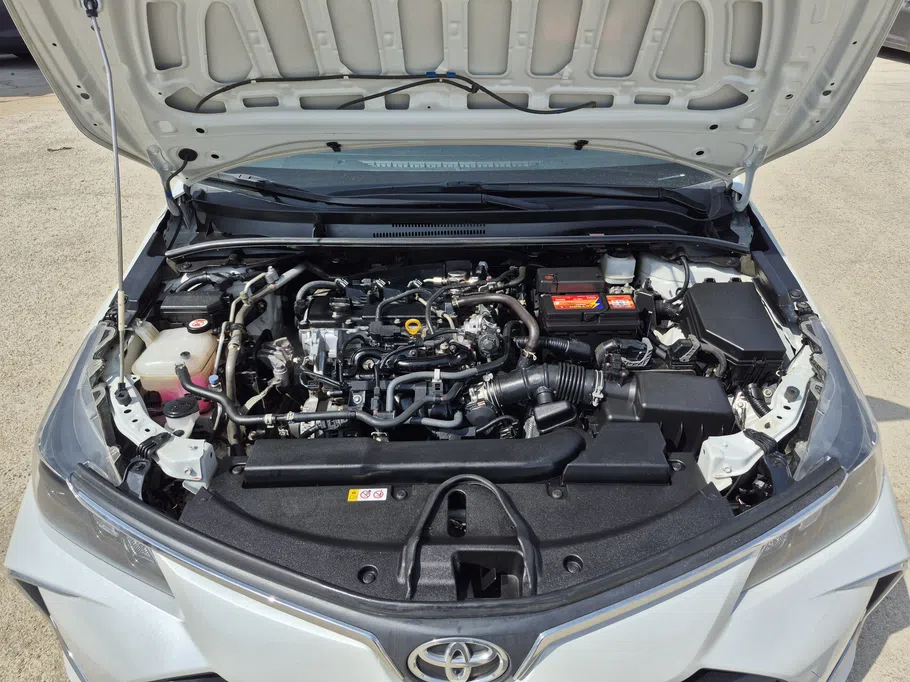 2025 Toyota Corolla XLI Executive 