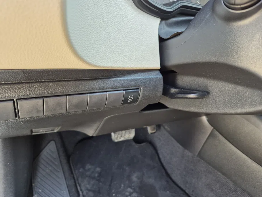 2021 Toyota Corolla XLI Executive Moonroof 