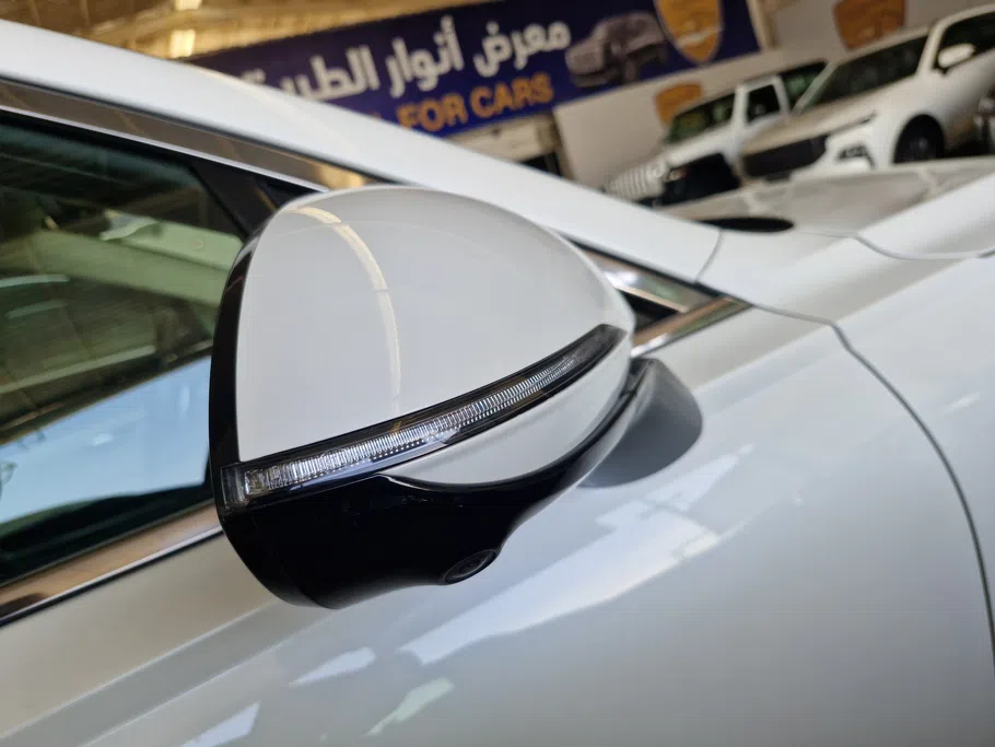 جينيسيس GV70 رويال سبورت 2022 