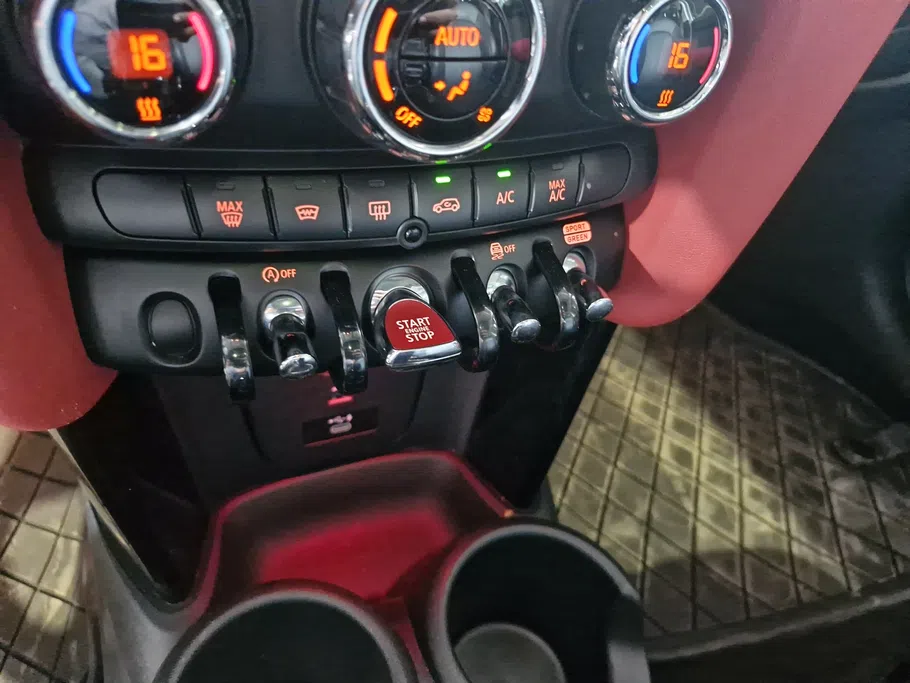 2021 Mini Cooper S 