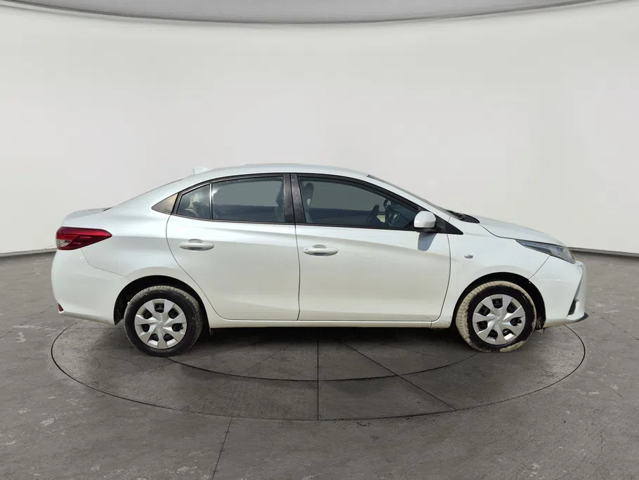 2022 تويوتا Yaris  Y 