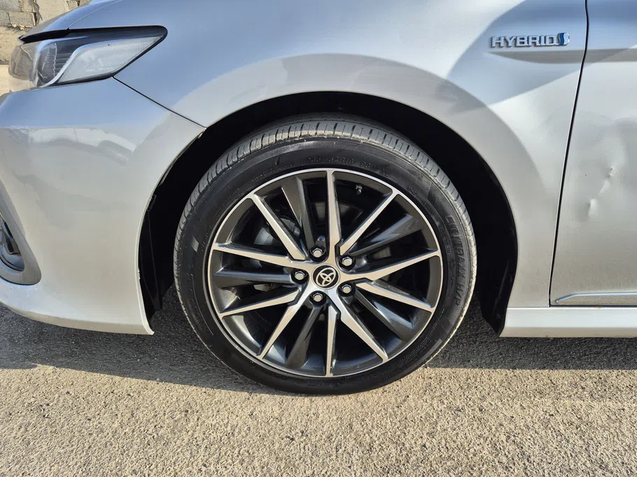 2024 Toyota Camry  GLE HEV  