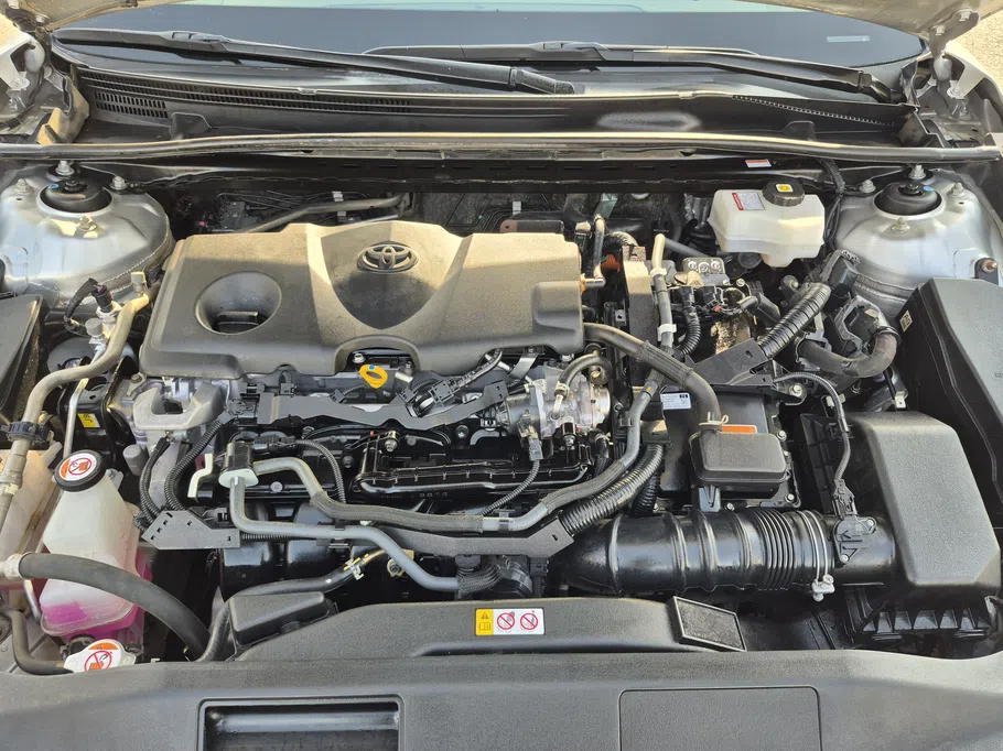 2024 Toyota Camry  GLE HEV  
