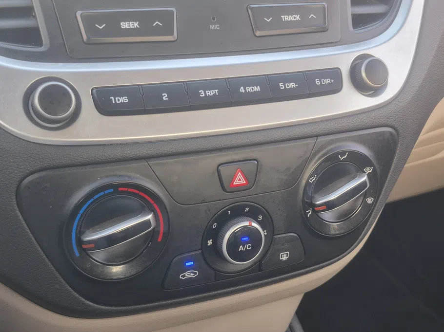 2023 Hyundai Accent Smart 