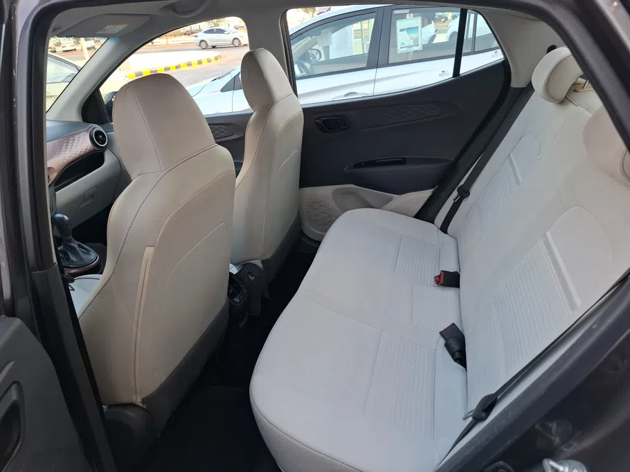 هيونداي Grand i10 فلييت 2024 
