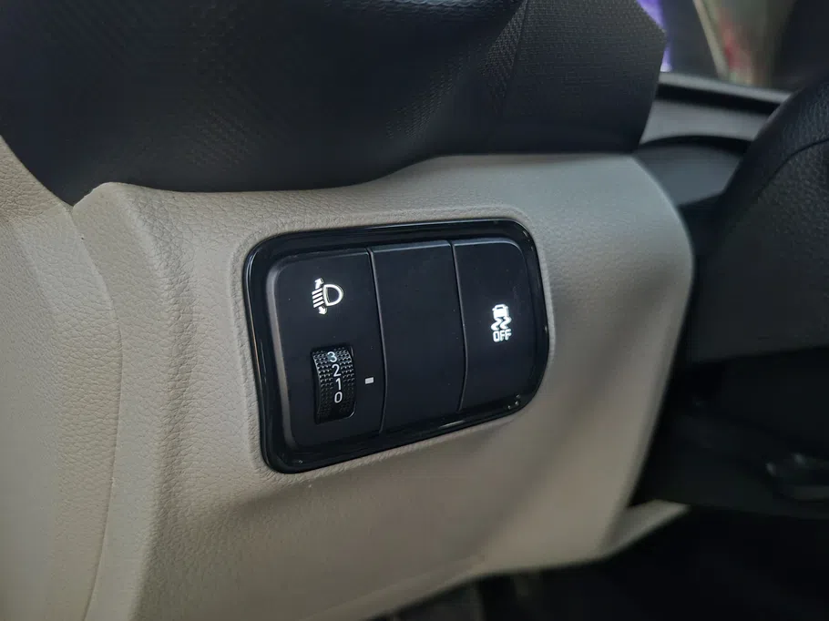 2023 Kia SONET LX 