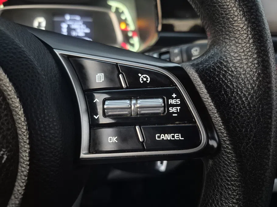 2023 Kia SONET LX 