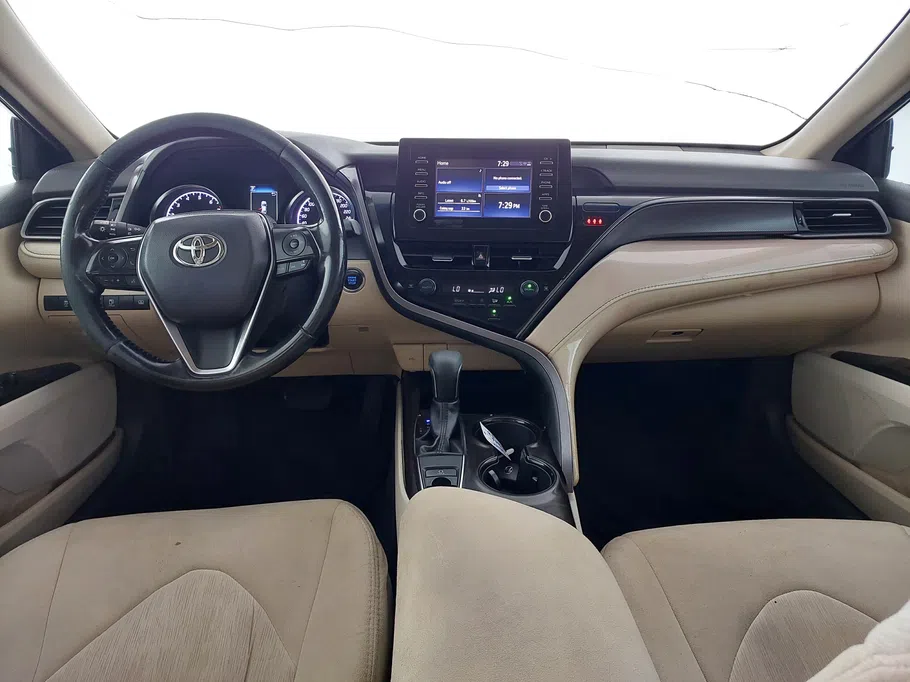 2021 Toyota Camry  GLE 