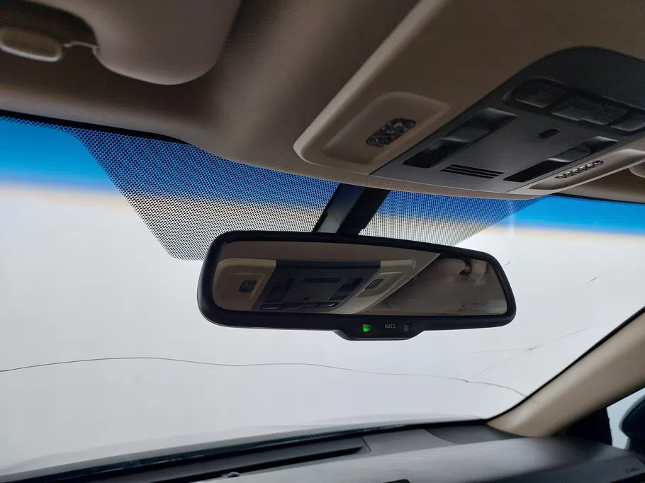 2021 Toyota Camry  GLE 