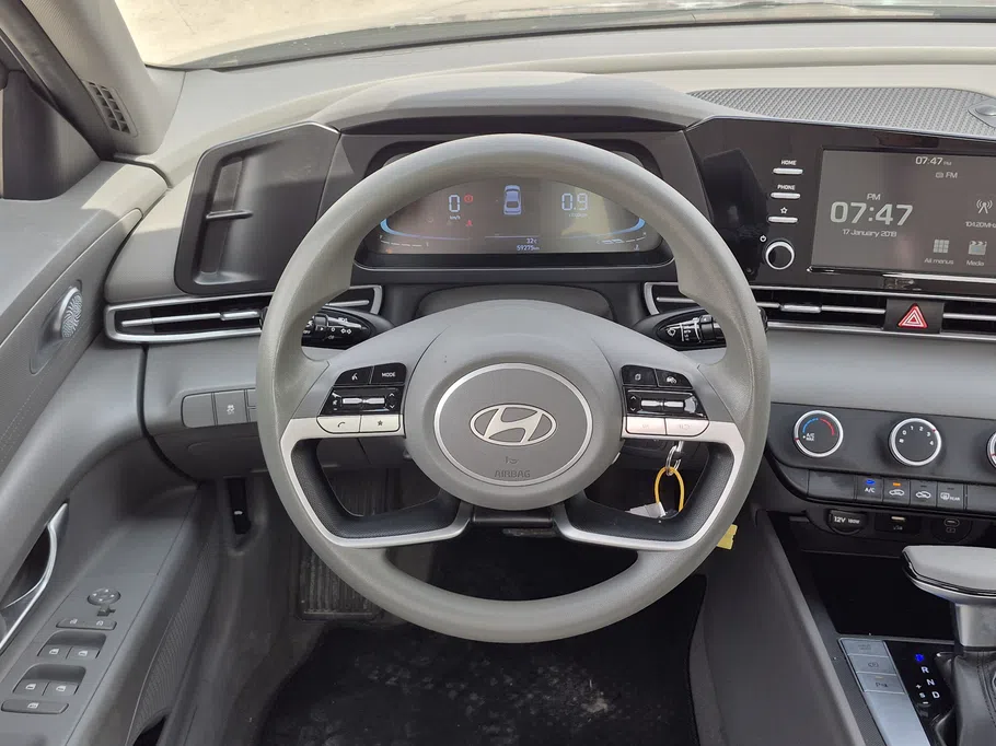 2025 Hyundai Elantra Fleet 