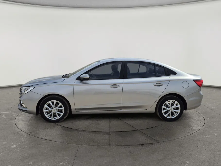2023 MG 5 STD 