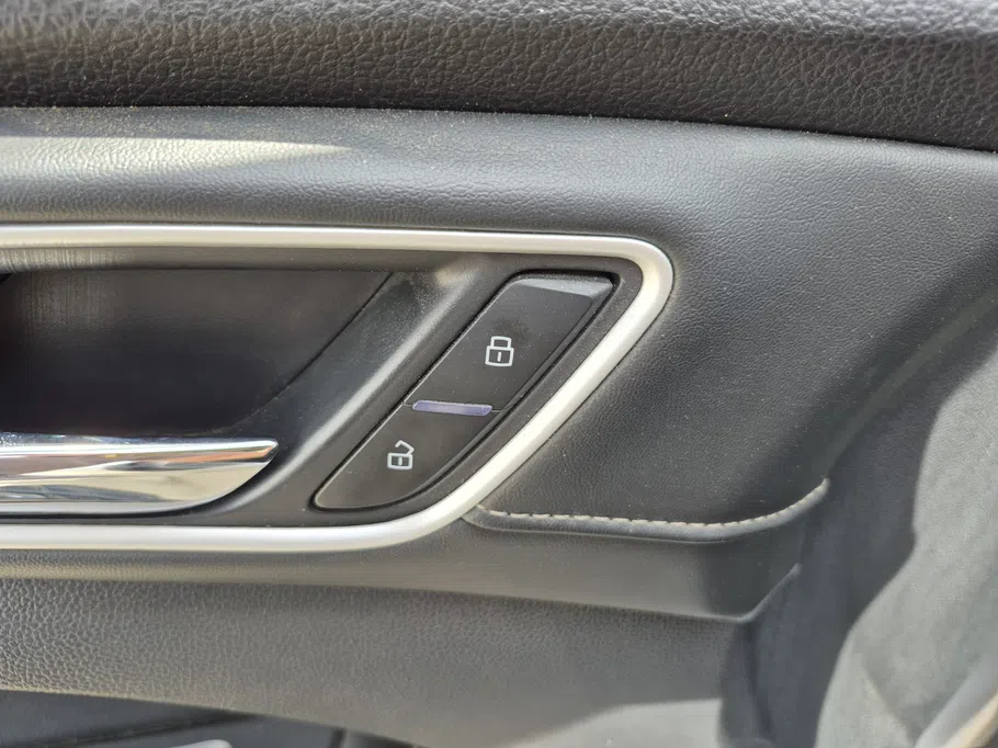 2023 MG 5 STD 
