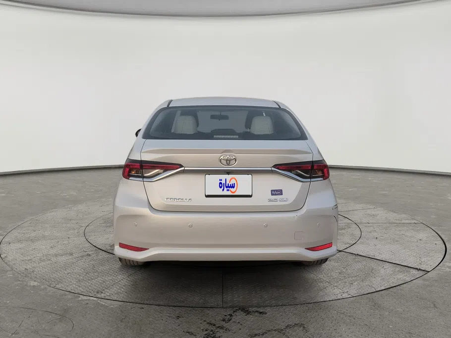 تويوتا كورولا XLI Executive Moonroof 2025 