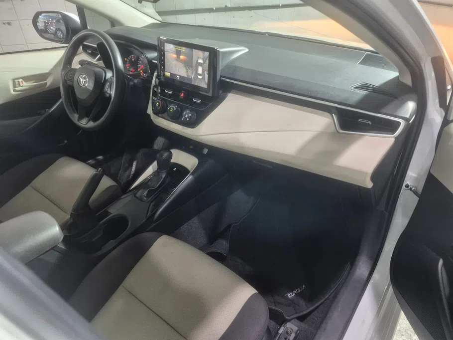 تويوتا كورولا XLI Executive Moonroof 2025 