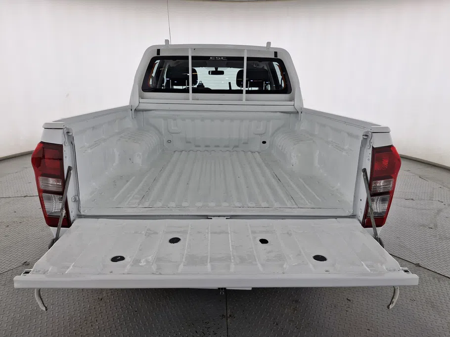 ايسوزو دي ماكس Double Cab 2021 