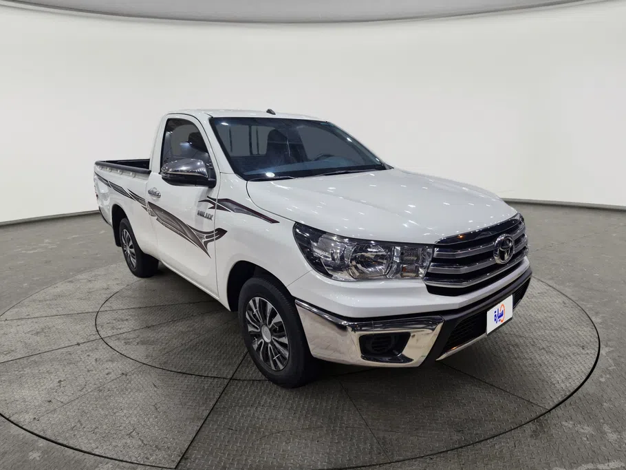 2025 Toyota Hilux GLX 