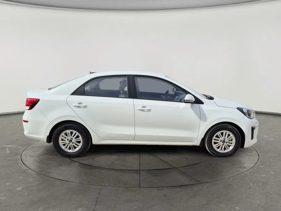2025 Kia Pegas LX 