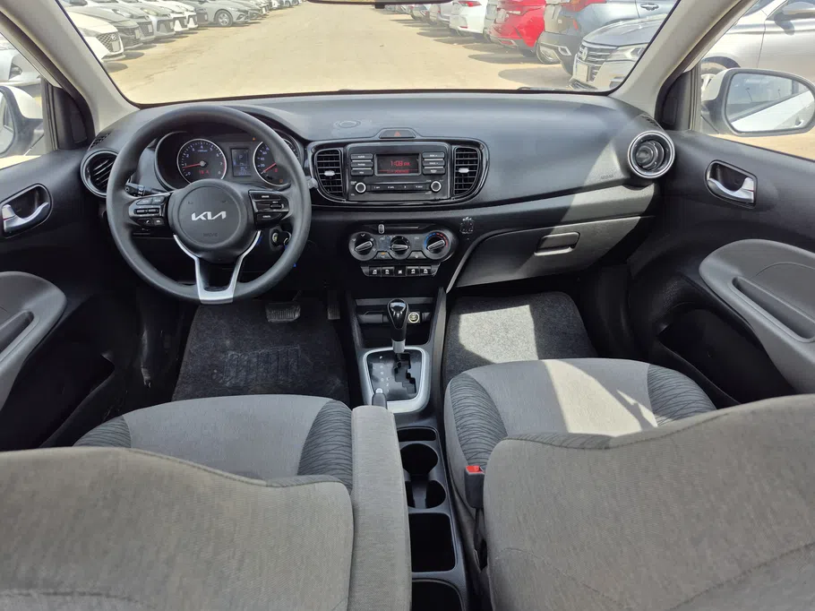 2025 Kia Pegas LX 