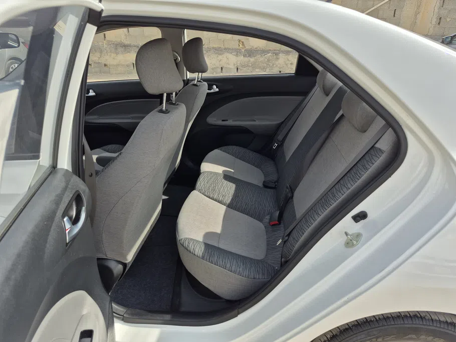2025 Kia Pegas LX 