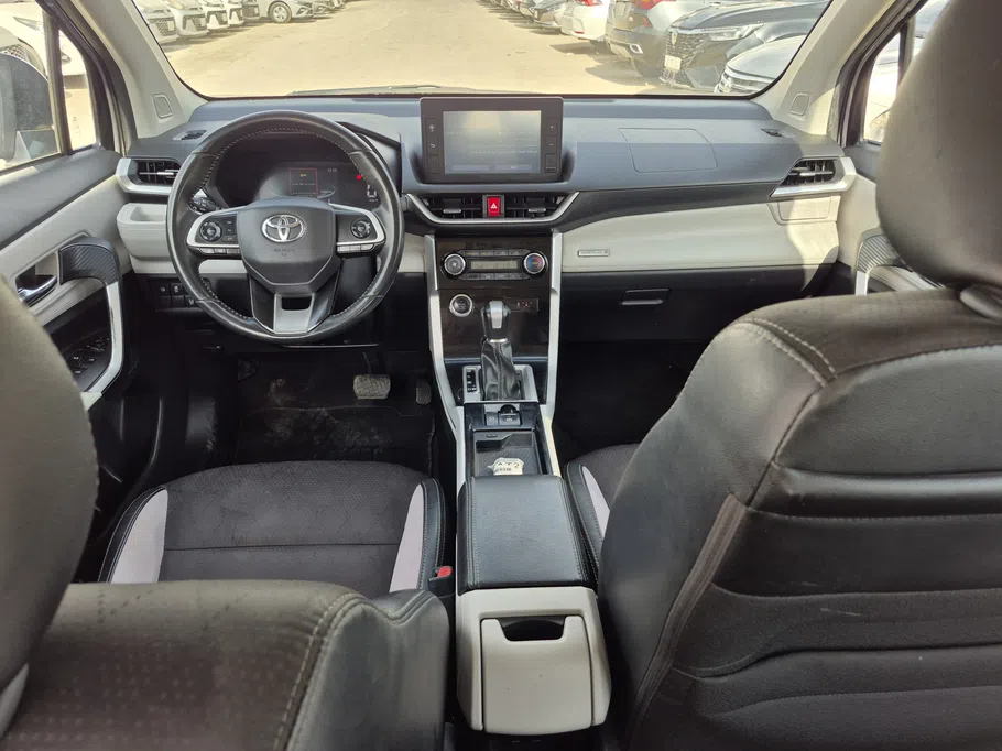 2024 Toyota Veloz GLX 