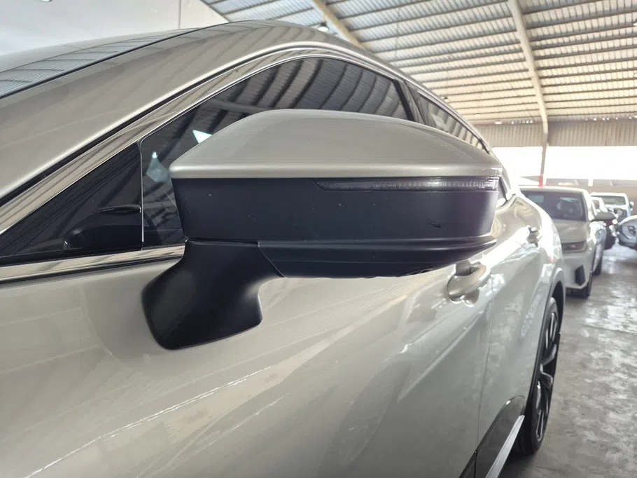 2023 Toyota Crown Majesta 