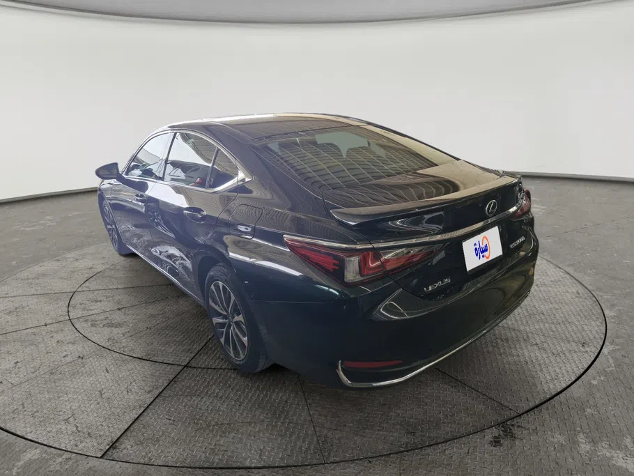 2024 Lexus ES 300 H 