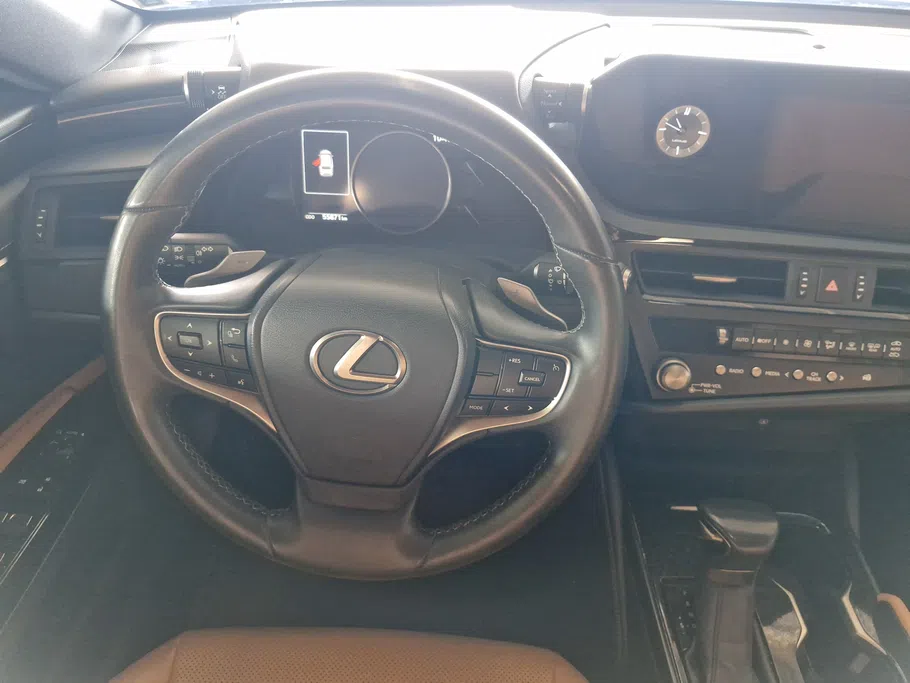 2024 Lexus ES 300 H 