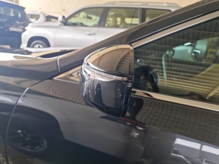 2024 Lexus ES 300 H 