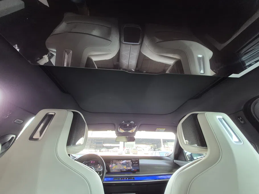 2024 BMW 7 Series 735i 