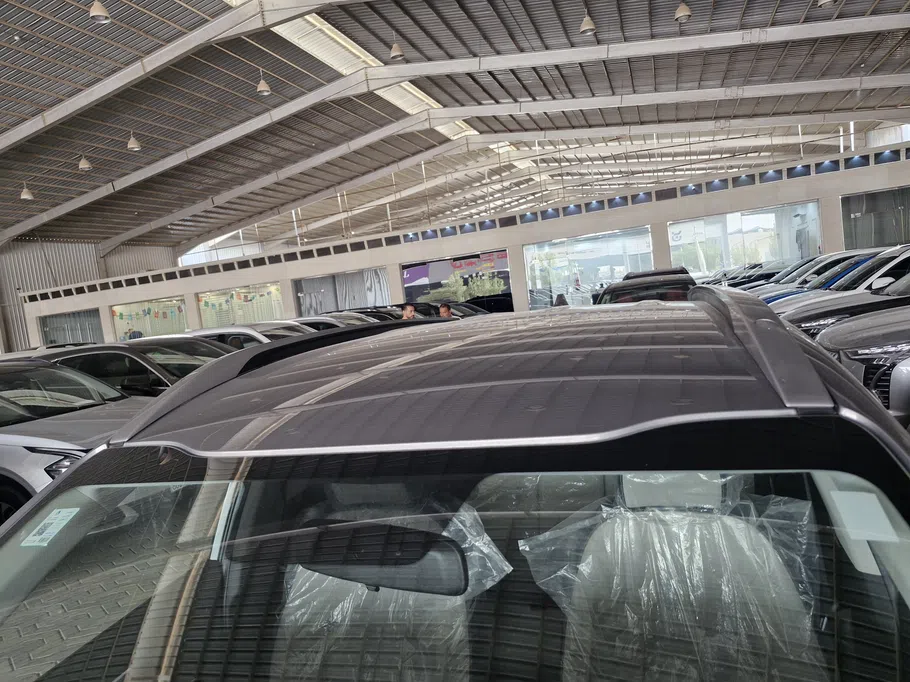 2024 Kia SONET EX 