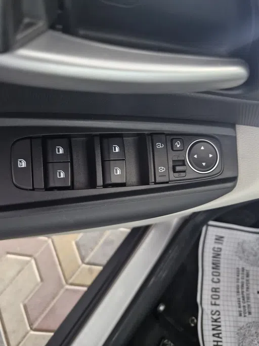 2024 Kia SONET EX 
