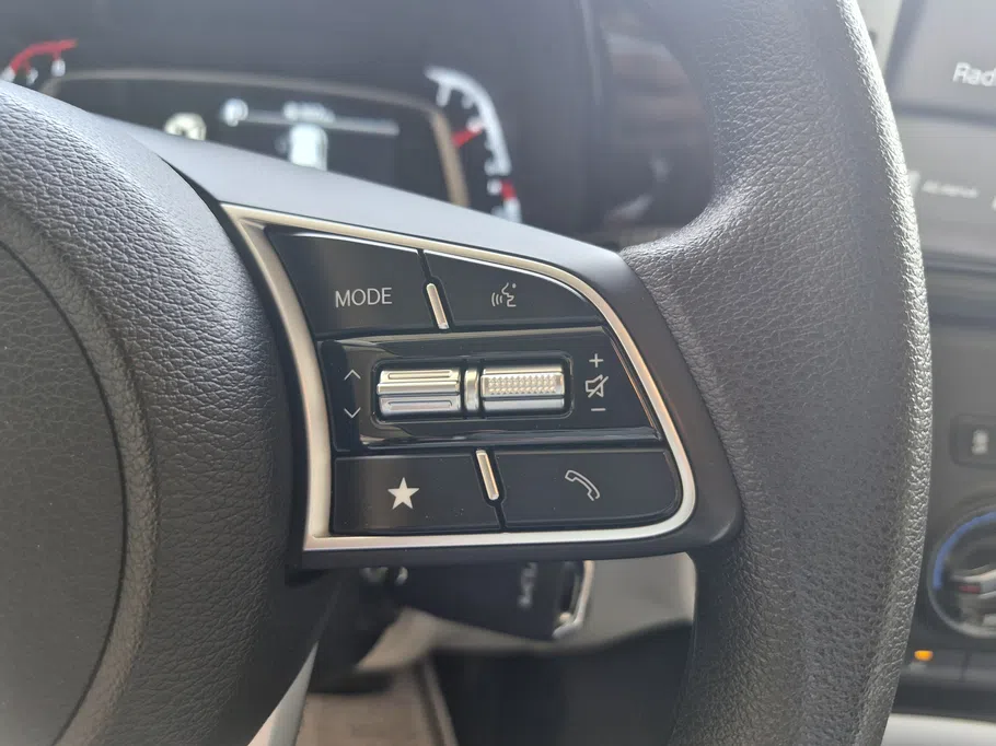 2024 Kia SONET EX 