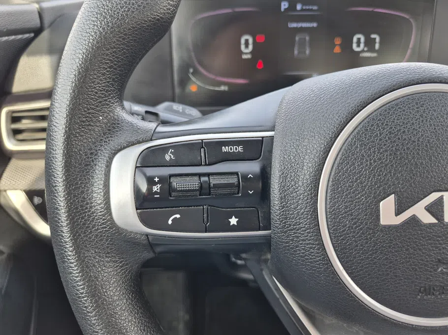 2025 Kia Sportage LX 