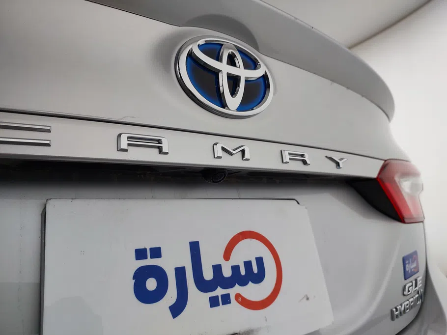تويوتا كامري GLE HEV  2024 
