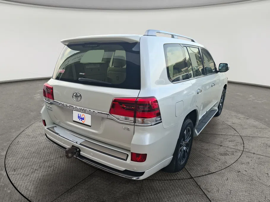 2020 Toyota Land Cruiser GXR Grand Touring 