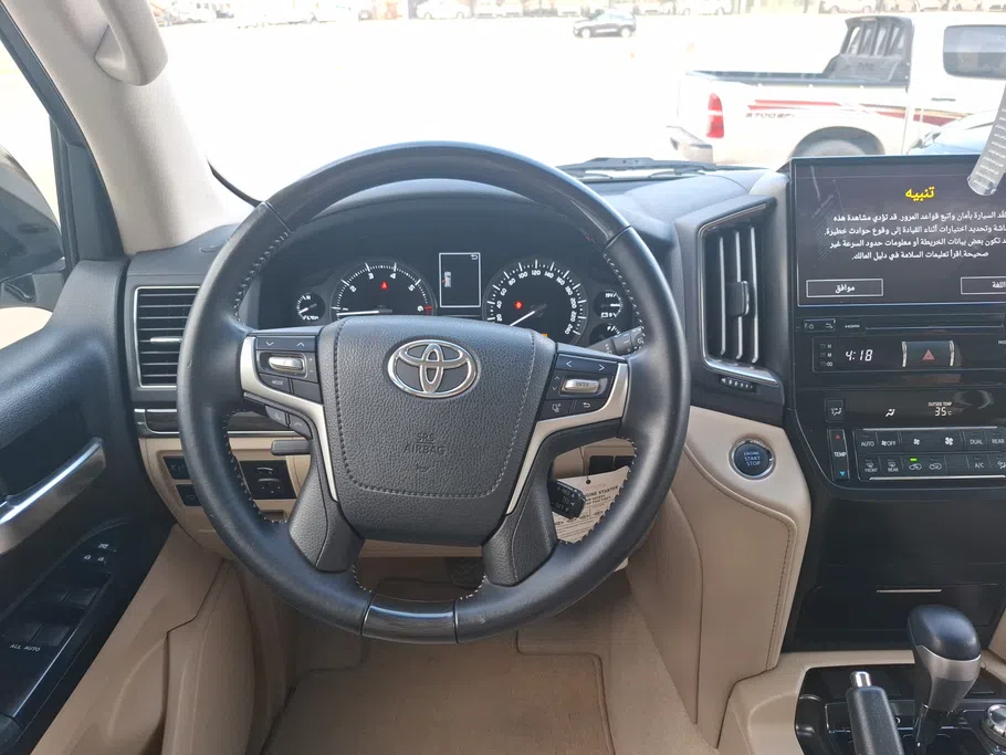 2020 Toyota Land Cruiser GXR Grand Touring 