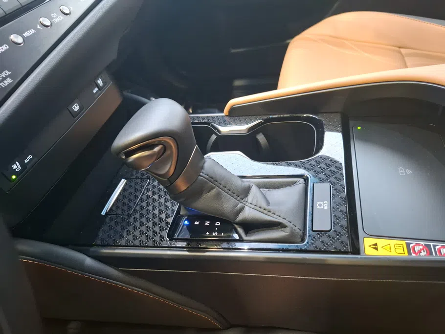 لكزس ES 350 2025 