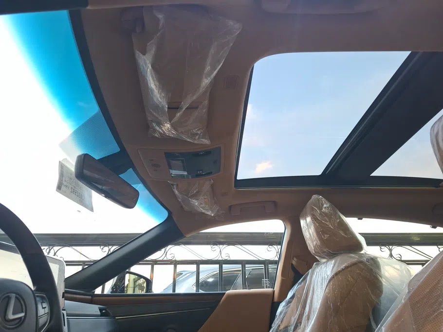 لكزس ES 350 2025 