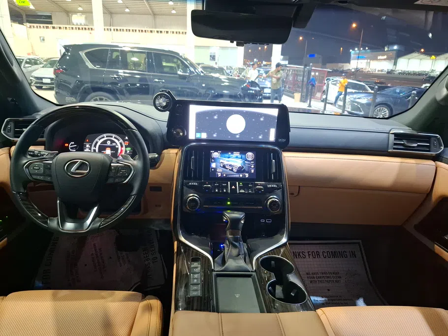 لكزس LX 600 2024 