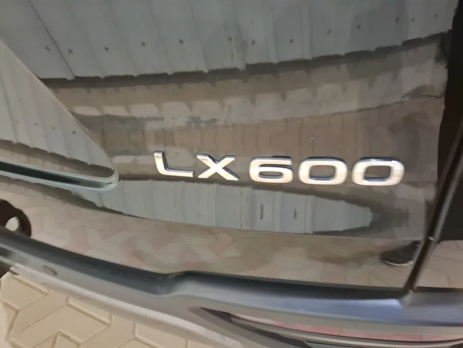 لكزس LX 600 2024 