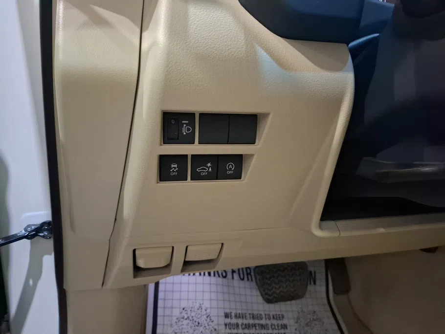 تويوتا لاندكروزر GXR2 2026 