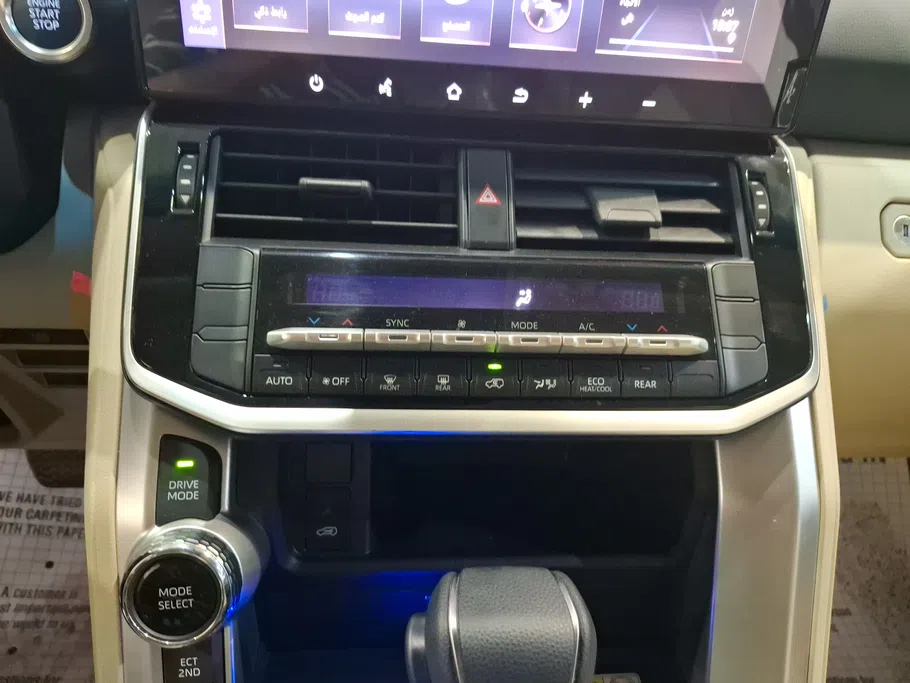 تويوتا لاندكروزر GXR2 2026 