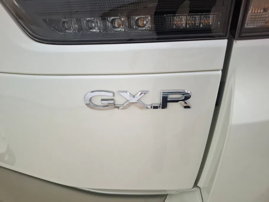 تويوتا لاندكروزر GXR2 2026 