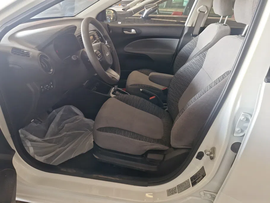 2024 Kia Pegas GL 