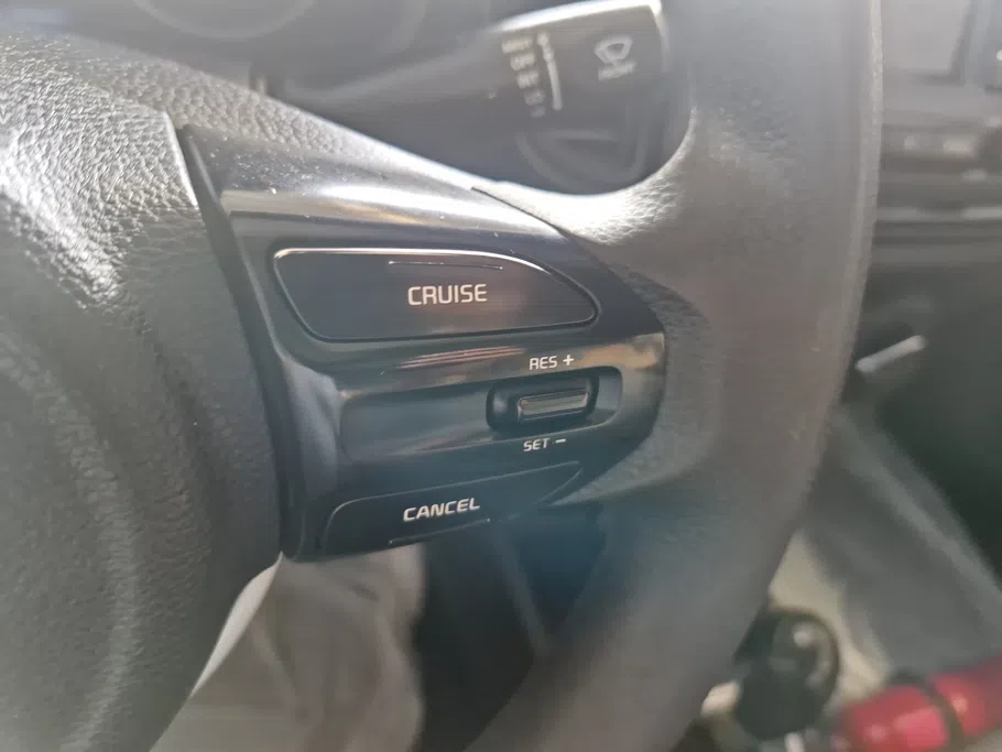2024 Kia Pegas GL 