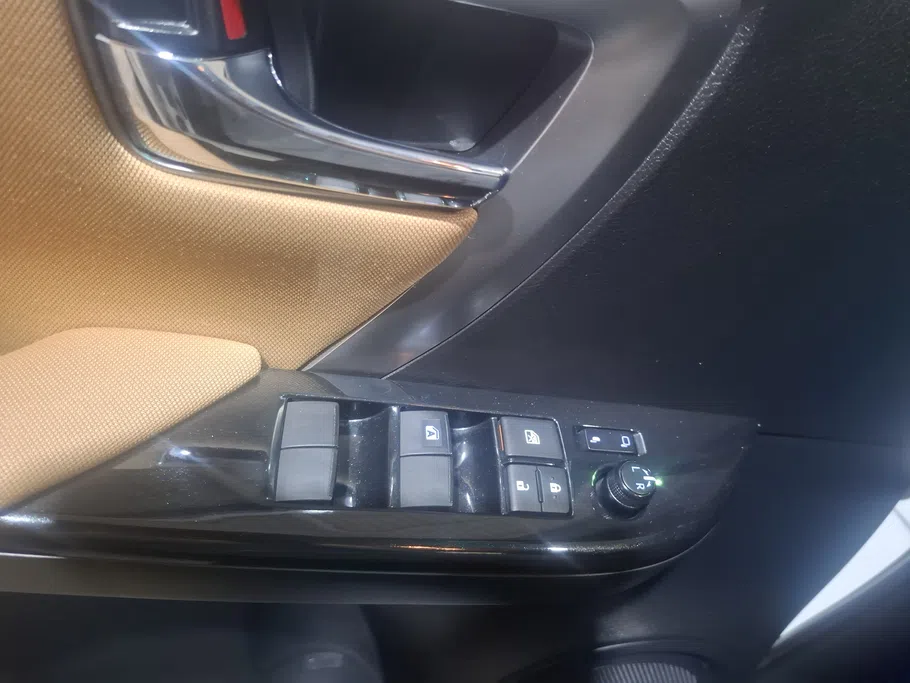 2023 Toyota Fortuner VX 