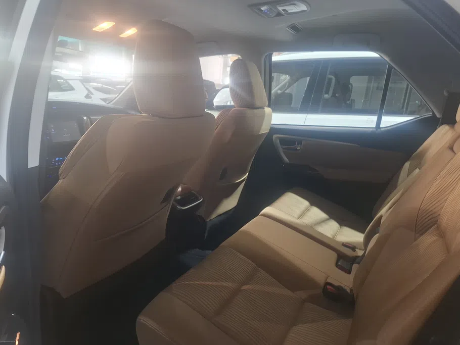 2023 Toyota Fortuner VX 