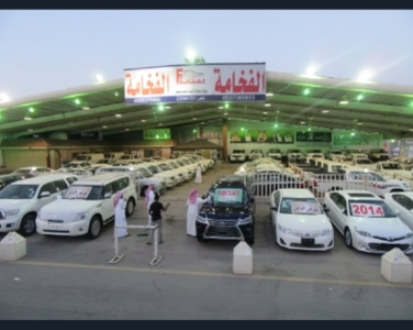 معرض الفخامة للسيارات معرض الفخامة للسيارات